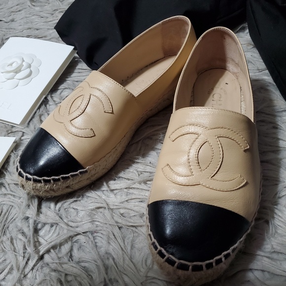 CHANEL ESPADRILLES - Picture 3 of 5